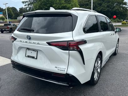 Used 2024 Toyota Sienna Platinum