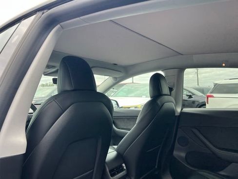 Used 2020 Tesla Model Y Long Range AWD/4WD image 9