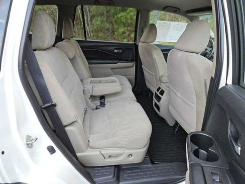 Used 2019 Honda Pilot EX image 30