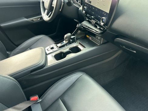 Certified 2025 Lexus NX 350h AWD w/ Premium Package image 31