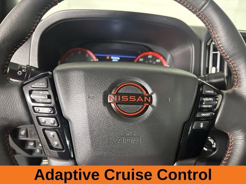 Used 2025 Nissan Frontier PRO-4X AWD/4WD image 11
