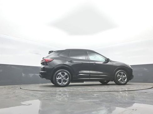 Used 2023 Ford Escape ST-Line AWD/4WD image 32