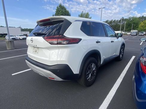 Used 2023 Nissan Rogue S FWD image 10