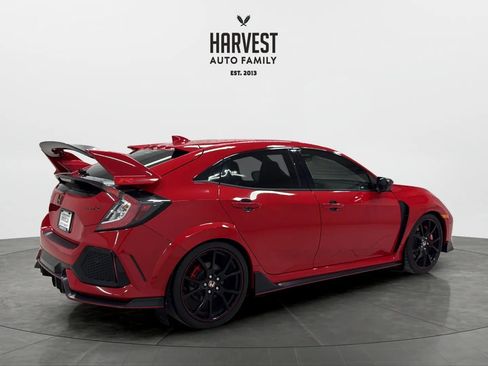 Used 2018 Honda Civic Type R image 7