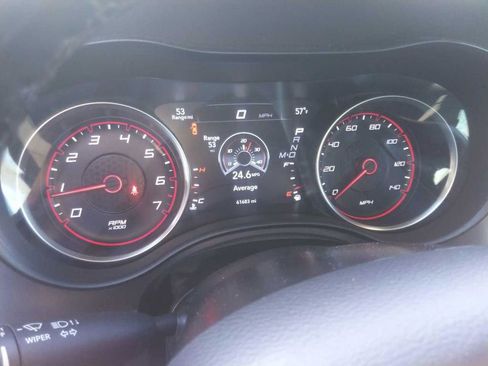 Used 2023 Dodge Charger SXT RWD image 7