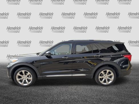 Used 2020 Ford Explorer Platinum w/ Premium Technology Package image 7