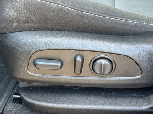 Certified 2024 Chevrolet Blazer LT w/ Convenience Package image 15