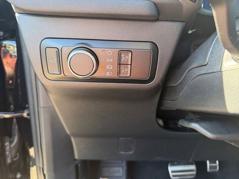 Used 2024 Ford Escape ST-Line w/ Tech Pack #1 AWD/4WD image 28