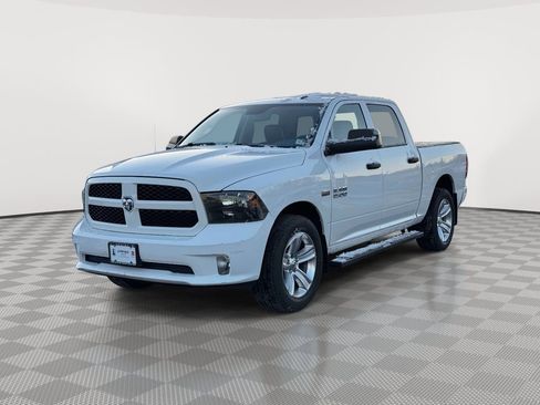 Used 2016 RAM 1500 Express image 3