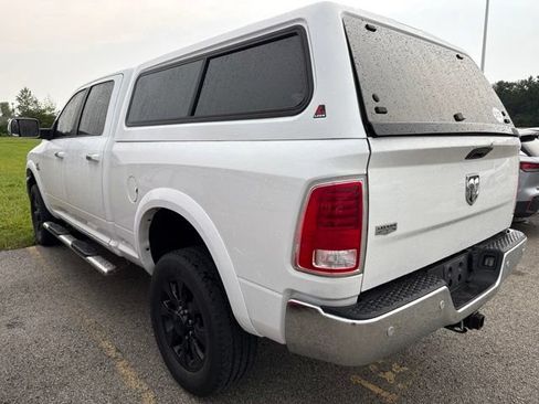 Used 2018 RAM 2500 Laramie AWD/4WD image 3
