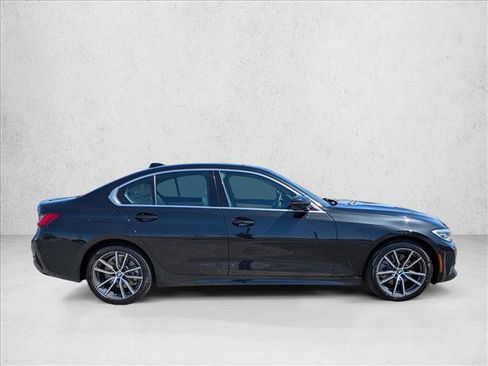 Used 2020 BMW 330i Sedan w/ Convenience Package RWD image 4