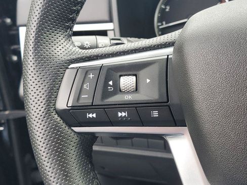 Used 2025 Mitsubishi Outlander SE AWD/4WD image 12