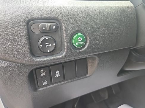 Used 2021 Honda Passport Sport image 11