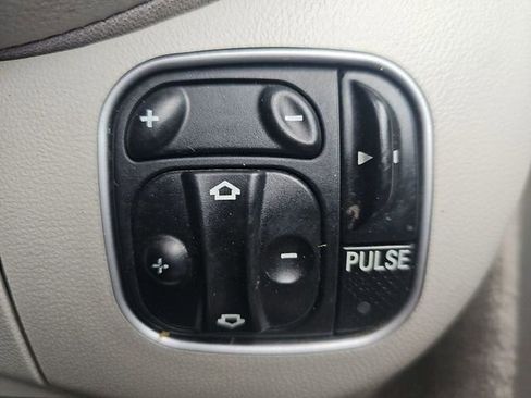 Used 2004 Mercedes-Benz SL 55 AMG image 15