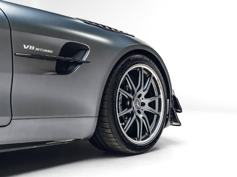 Used 2020 Mercedes-Benz AMG GT R image 18