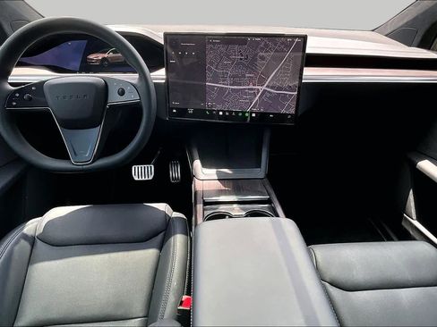 Used 2024 Tesla Model X AWD/4WD image 13