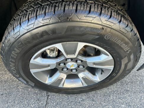 Used 2019 Chevrolet Colorado Z71 image 9