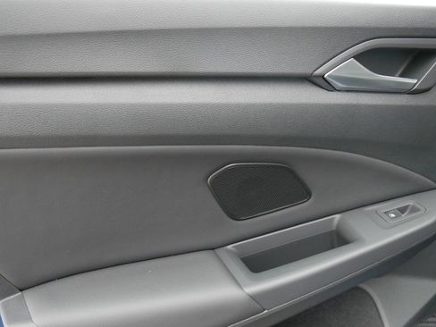 New 2026 Volkswagen GTI SE image 7