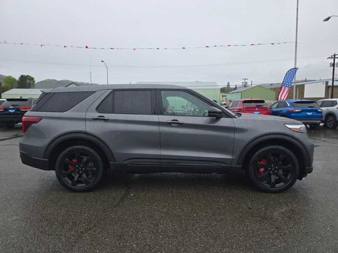 Used 2021 Ford Explorer ST w/ Equipment Group 401A AWD/4WD image 6