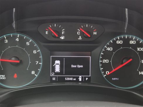 Used 2023 Chevrolet Equinox LS image 20