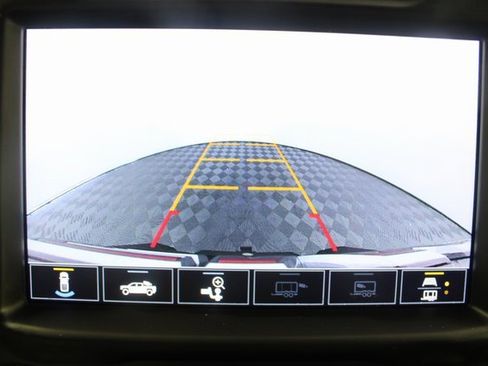 Used 2021 GMC Sierra 2500 AT4 w/ Gooseneck/5TH Wheel Package image 3