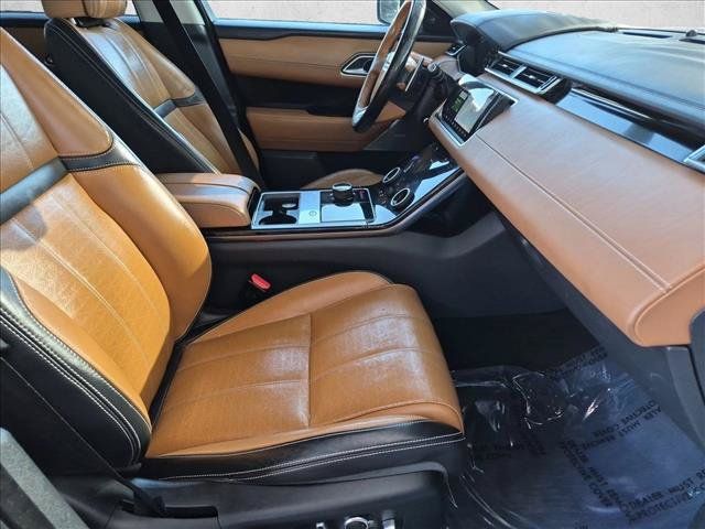 Used 2018 Land Rover Range Rover Velar AWD/4WD image 28
