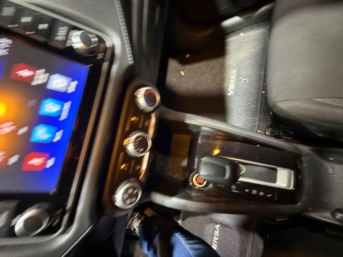 Used 2020 Nissan Versa S image 31