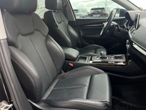 Used 2018 Audi Q5 2.0T Premium Plus w/ Premium Plus Package AWD/4WD image 10