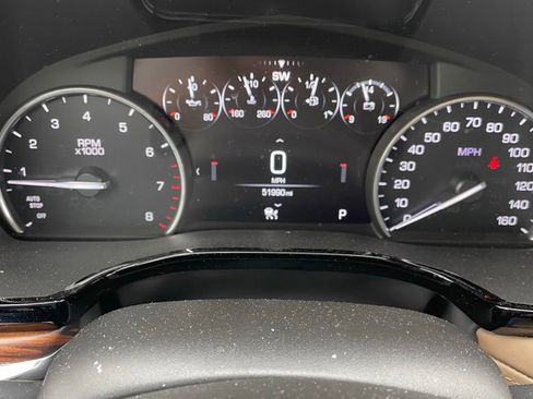 Used 2019 Cadillac XT5 Platinum AWD/4WD image 5