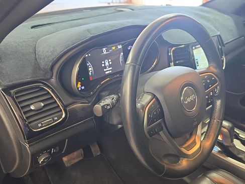 Used 2020 Jeep Grand Cherokee High Altitude AWD/4WD image 5