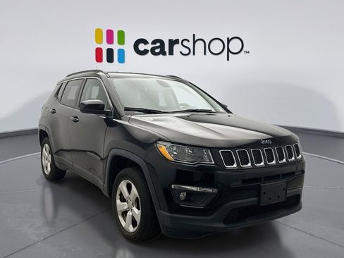 Used 2020 Jeep Compass Latitude w/ Cold Weather Group image 5