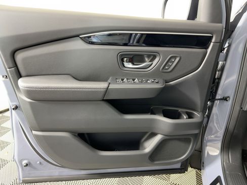 New 2026 Honda Pilot EX-L image 11
