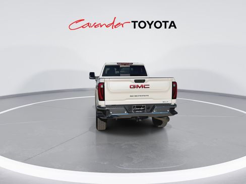 Used 2025 GMC Sierra 2500 SLT w/ SLT Premium Package image 7