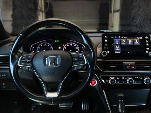 Used 2020 Honda Accord Sport image 35