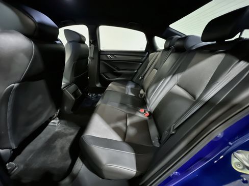 Used 2020 Honda Accord Sport image 16