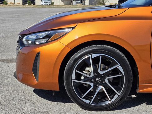 Used 2024 Nissan Sentra SR image 6