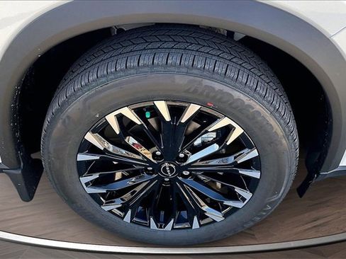 New 2026 Nissan Rogue SV image 12