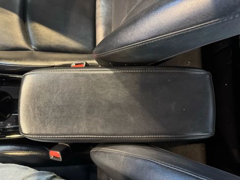 Used 2022 Toyota Prius AWD image 18