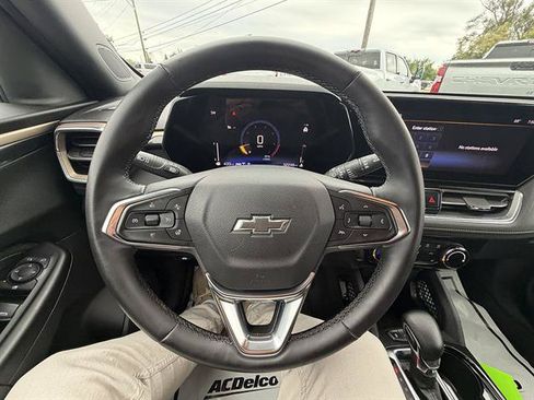 Used 2024 Chevrolet TrailBlazer ACTIV AWD/4WD image 34