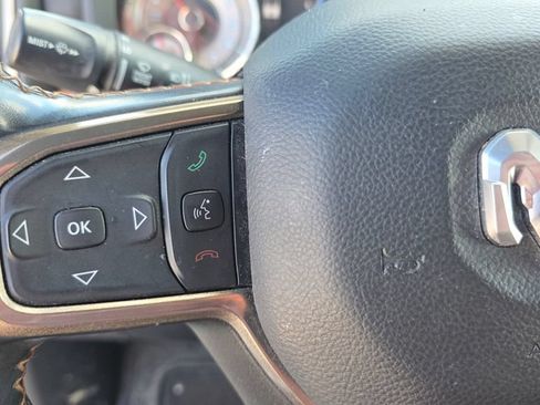 Used 2022 RAM 1500 Limited AWD/4WD image 16