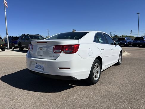 Used 2015 Chevrolet Malibu LS w/ Protection Package FWD image 9