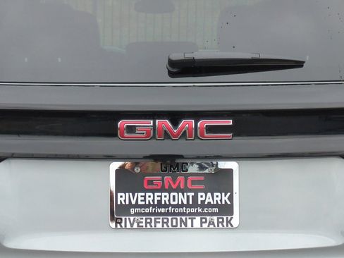 Used 2025 GMC Acadia AT4 w/ Luxury Package AWD/4WD image 49