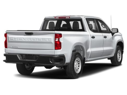 Used 2024 Chevrolet Silverado 1500 Custom image 2