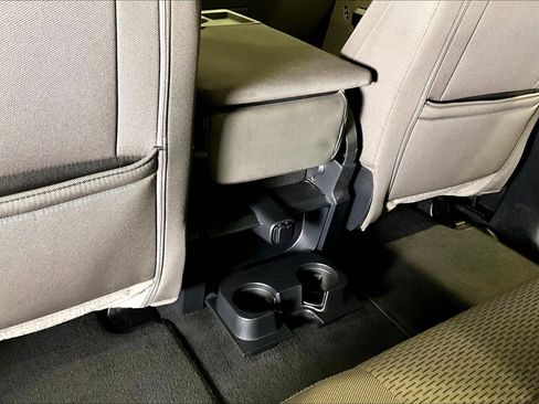 Used 2022 Ford F250 XLT image 11