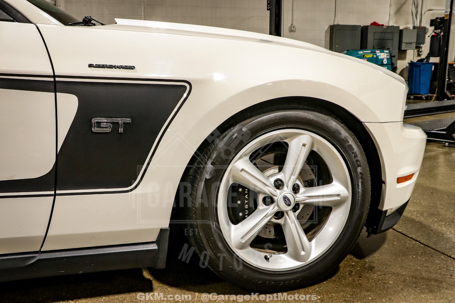 Used 2010 Ford Mustang GT RWD image 55