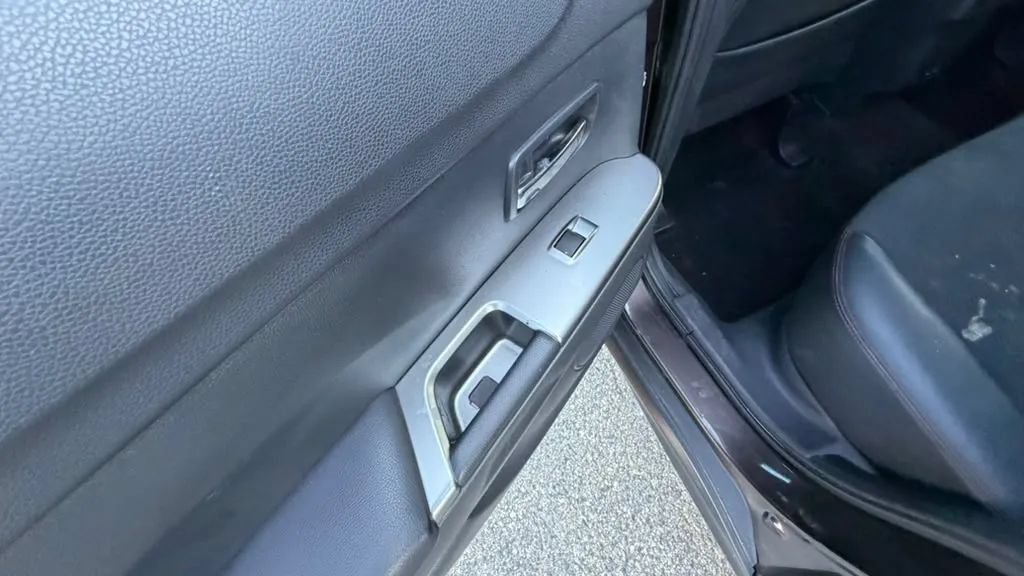Used 2022 Mitsubishi Outlander Sport SE FWD image 30
