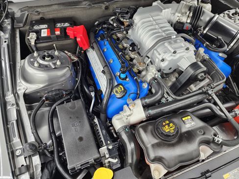 Used 2011 Ford Mustang Shelby GT500 w/ SVT Performance Pkg RWD image 19