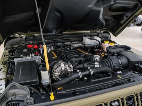 Used 2025 Jeep Wrangler Unlimited Rubicon 392 image 93