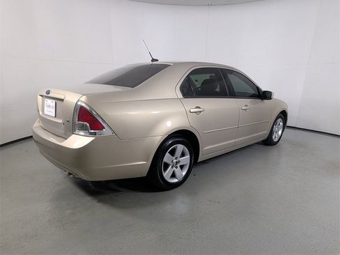 Used 2007 Ford Fusion SE image 7