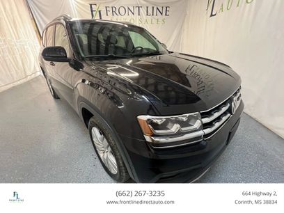 Used 2019 Volkswagen Atlas SE w/ Panoramic Sunroof Package